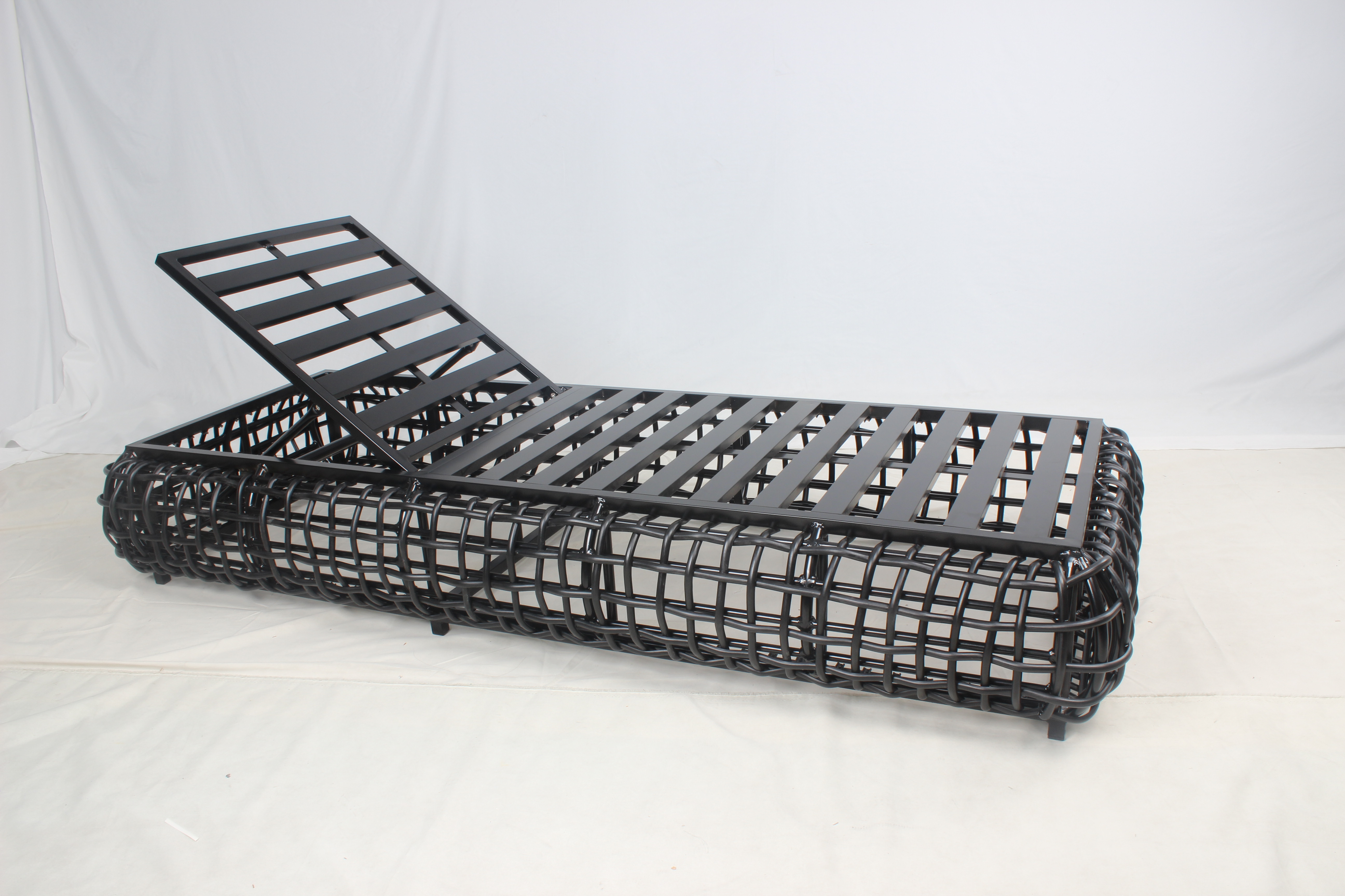 Letto singolo da esterno casual nero intrecciato